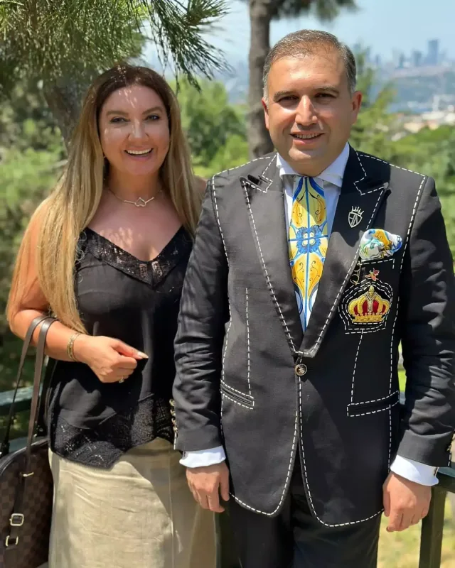 “Uzun yaşamaq istəyən Hacı Nuranla şəkil çəkdirsin”