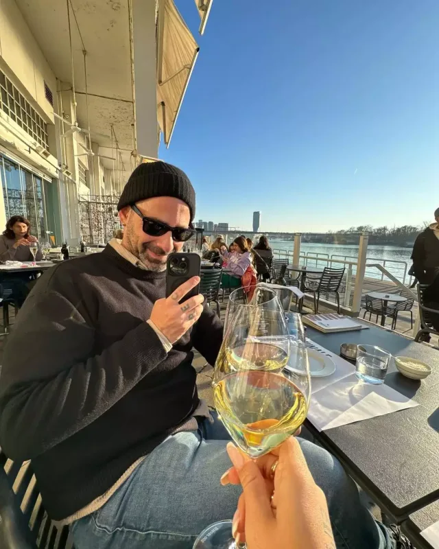 İrem onunla nəfəs alır