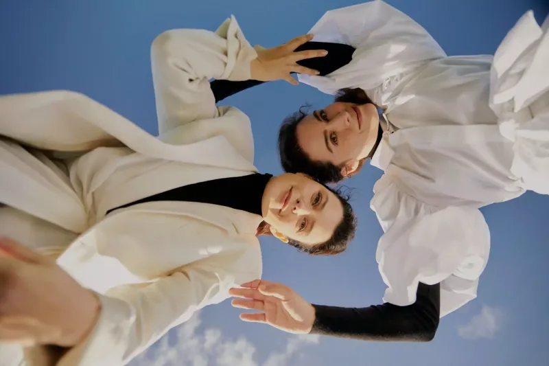 Beren ən yaxın dostundan danışdı