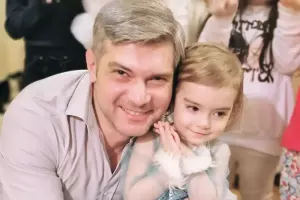 Emil Şahzadədən qızına təbrik