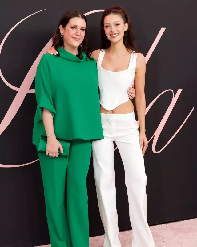 Qala gecəsində xanımını tək qoymadı