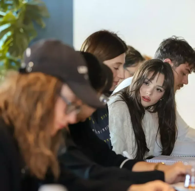 Serial üçün bir araya gəldilər