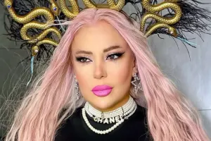 Səidə çəhrayıya qayıtdı