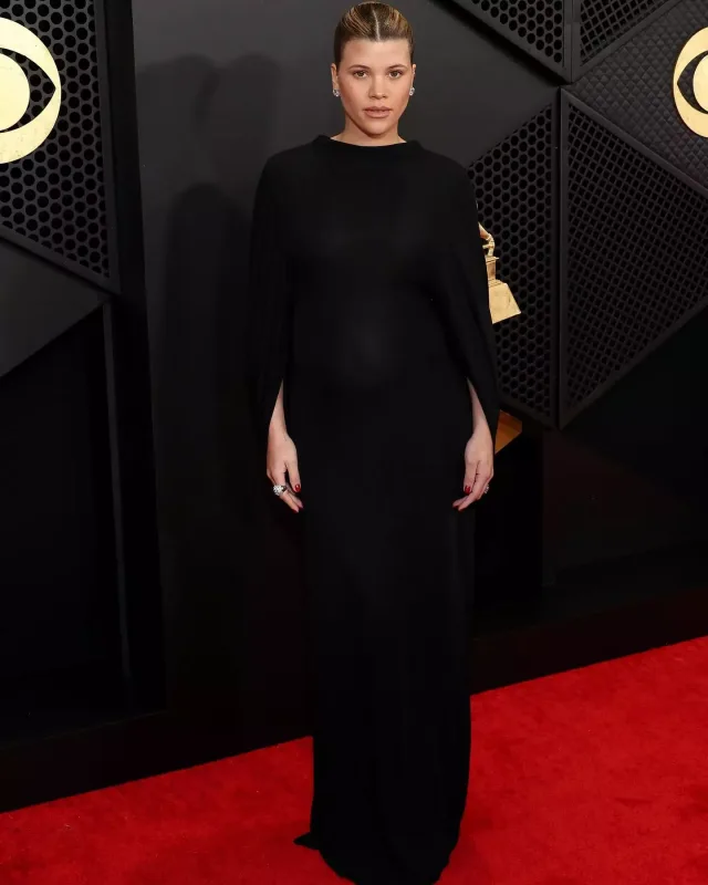 Qremmi-nin qırmızı xalısında...