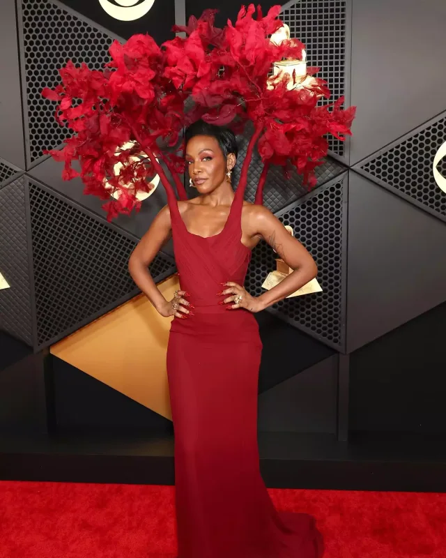 Qremmi-nin qırmızı xalısında...