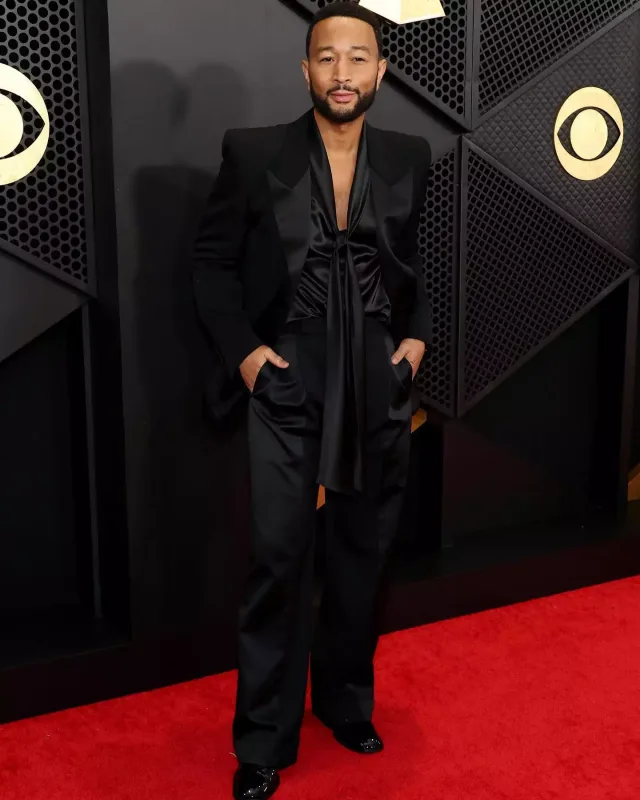 Qremmi-nin qırmızı xalısında...