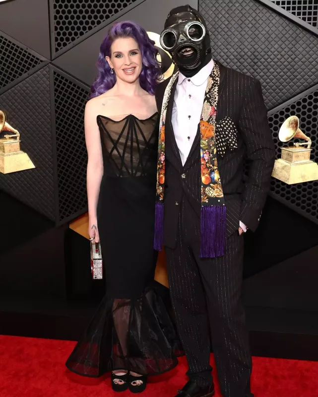 Qremmi-nin qırmızı xalısında...