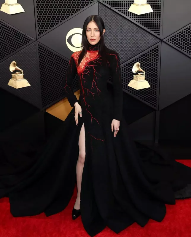 Qremmi-nin qırmızı xalısında...