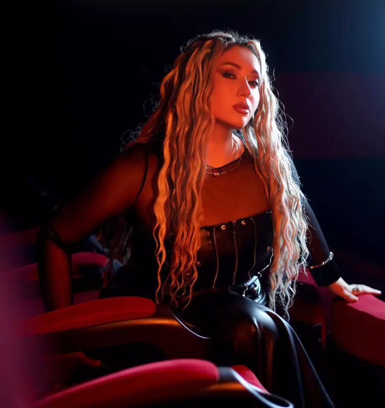 “Dedim, Nərmin kiməsə pul verib ki, reklam etsin”