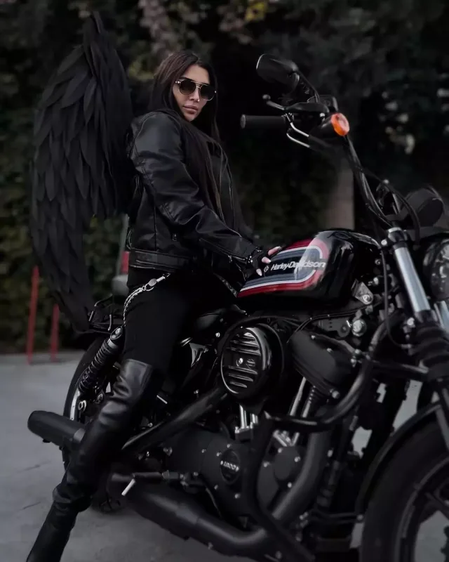 Renka əsl qara mələk “oldu”