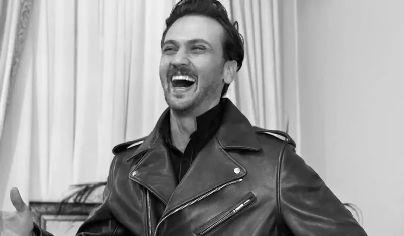 Arasın serialı ertələndi