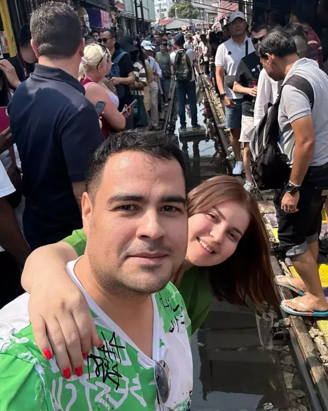 İkinci uşaqdan sonra yenidən səyahətdə