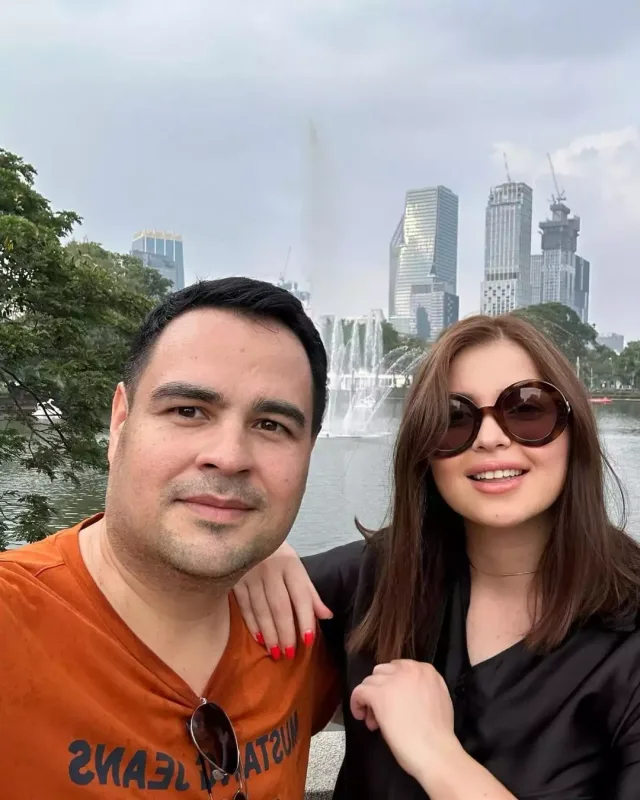 İkinci uşaqdan sonra yenidən səyahətdə