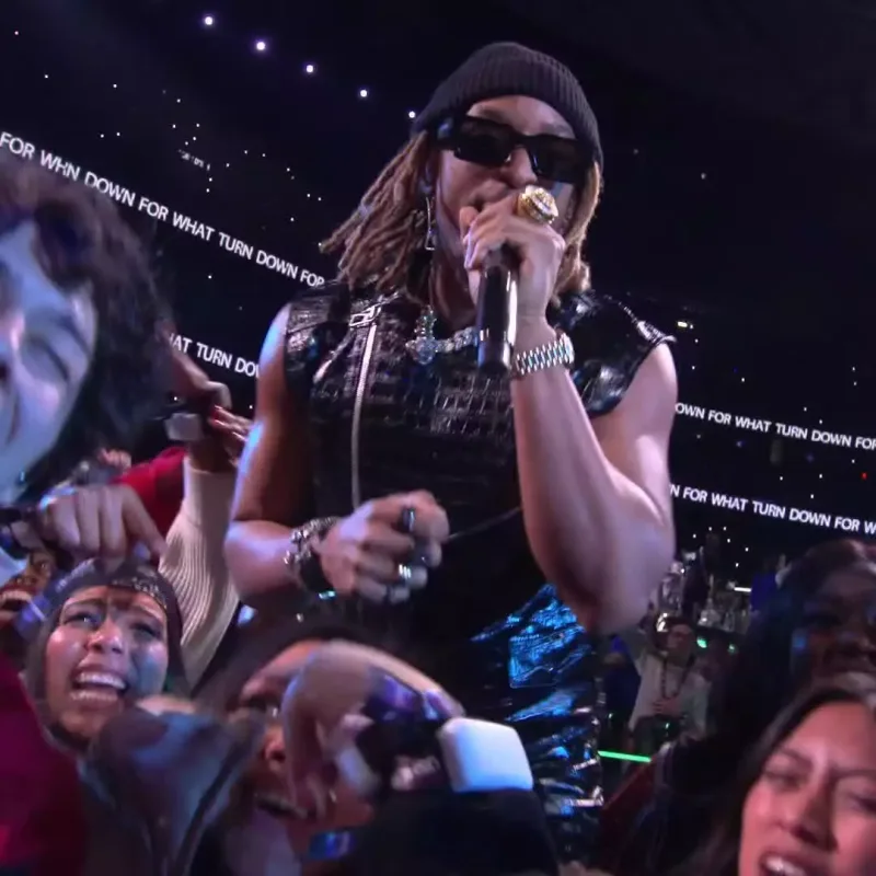 Bu il səhnədə onlar idi!