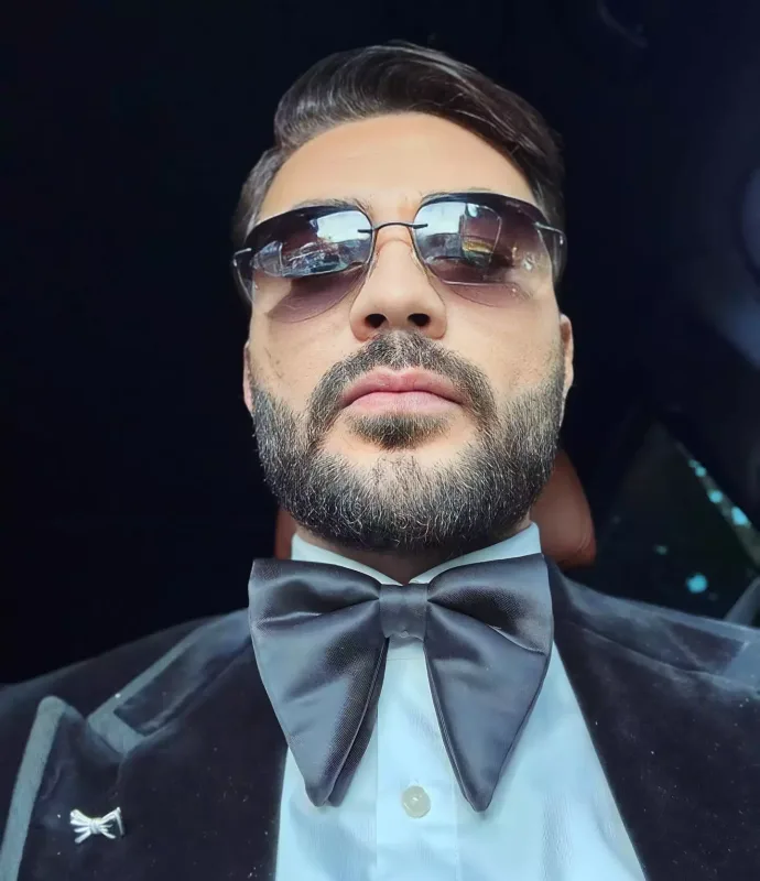 “Çıxıb gedəcəyəm”