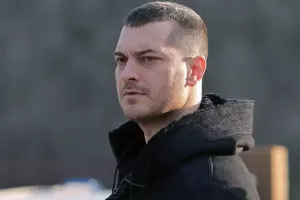 Çağatay reklam çarxında niyə yoxdur?