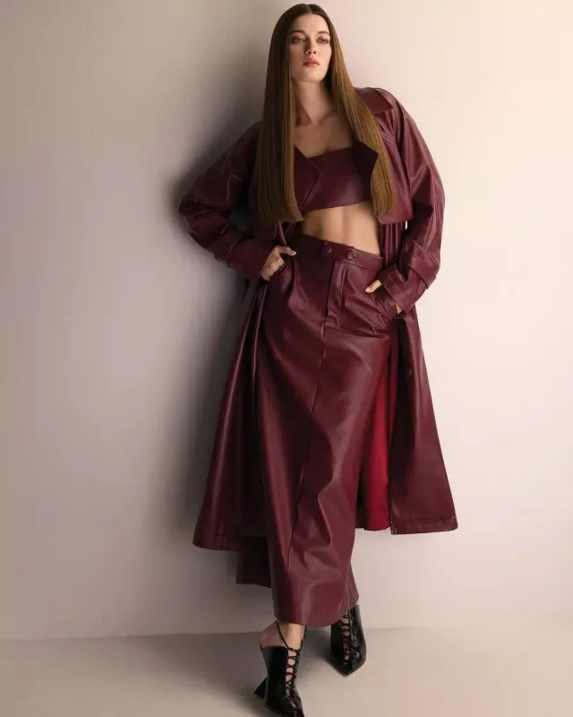 Afra Saraçoğludan yeni fotolar