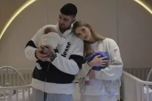 “Ata kimi ilk yaşındır...”