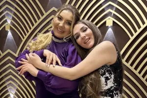 Sabina Babayeva ilə Nazilə xına gecəsində!