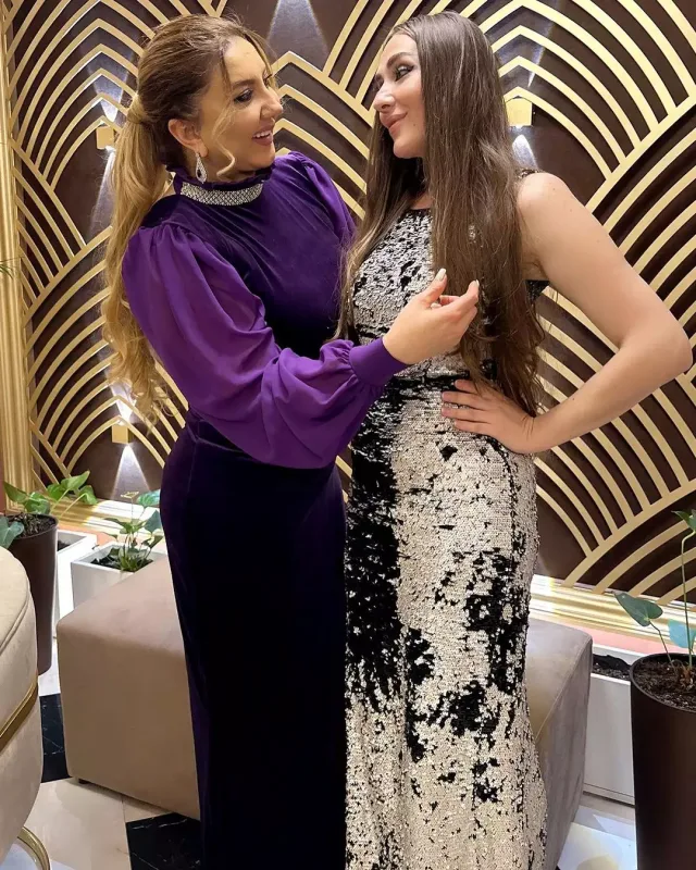 Sabina Babayeva ilə Nazilə xına gecəsində!