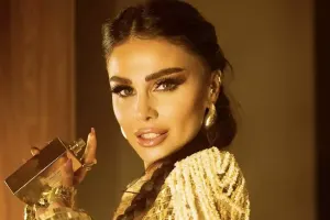 Günel klipini təqdim etdi