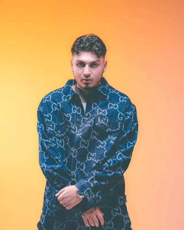 “Kuzey Yıldızı”nın ulduzu reper sevgilisi ilə