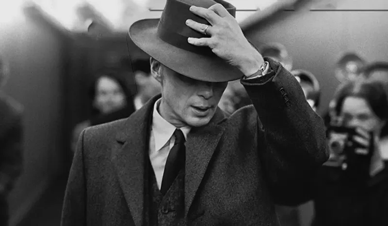 Bir gecədə 7 mükafat aldı