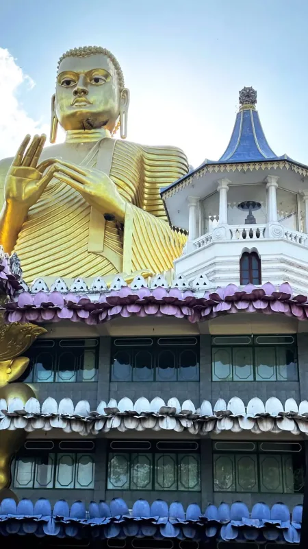 Günay bu dəfə Şri-Lankada