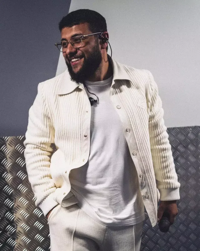 İcra hakimiyyəti Navanin fermasını sökür