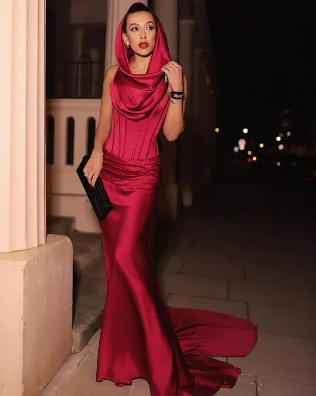 Tom Kruzun rus sevgilisi