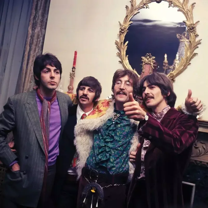 “The Beatles”dan 4 film çəkiləcək