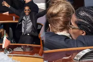 Rihanna sevgilisi ilə Milanda