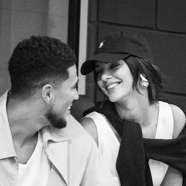 Keçmiş sevgilisinə qayıtdı