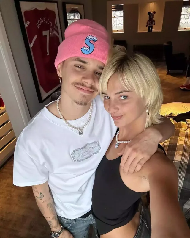 Bekhemlərin oğlu sevgilisindən ayrıldı