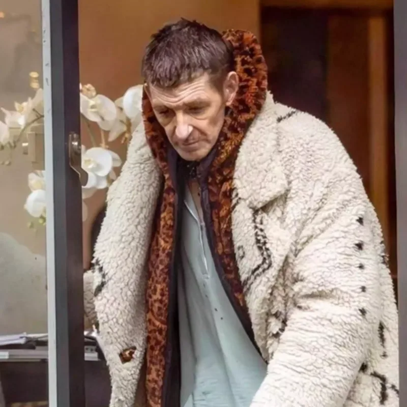 “Peaky Blinders” ulduzu küçədə tanınmaz halda