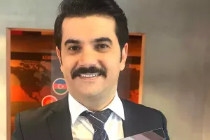 Elşən rol aldığı türk serialının çəkilişində