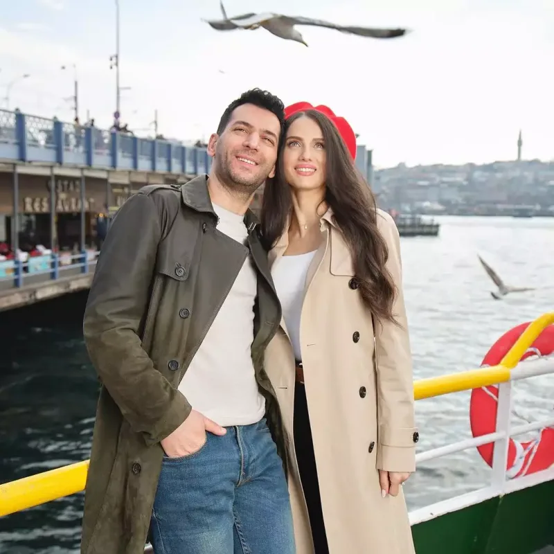 Murat Yıldırım qızının üzünü göstərdi