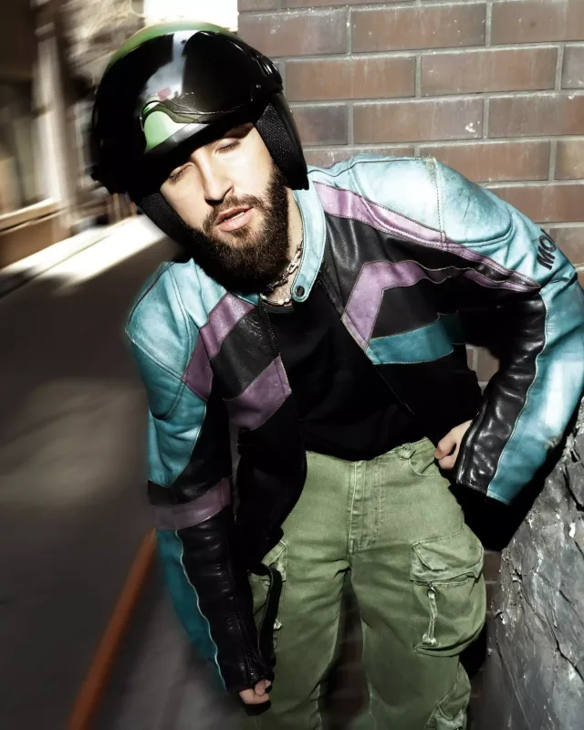 Nurandan fərqli fotolar...