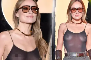 Dəb həftəsinə transparan libası ilə damğa vurdu