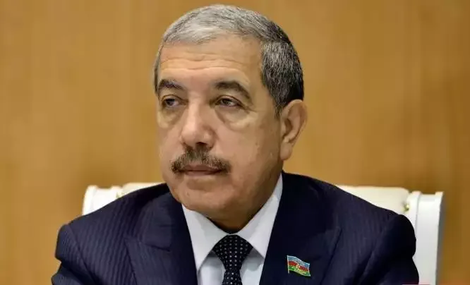 “Niyə onun evlilik xəbərini eşidib xəstəxanaya düşməliyəm?”