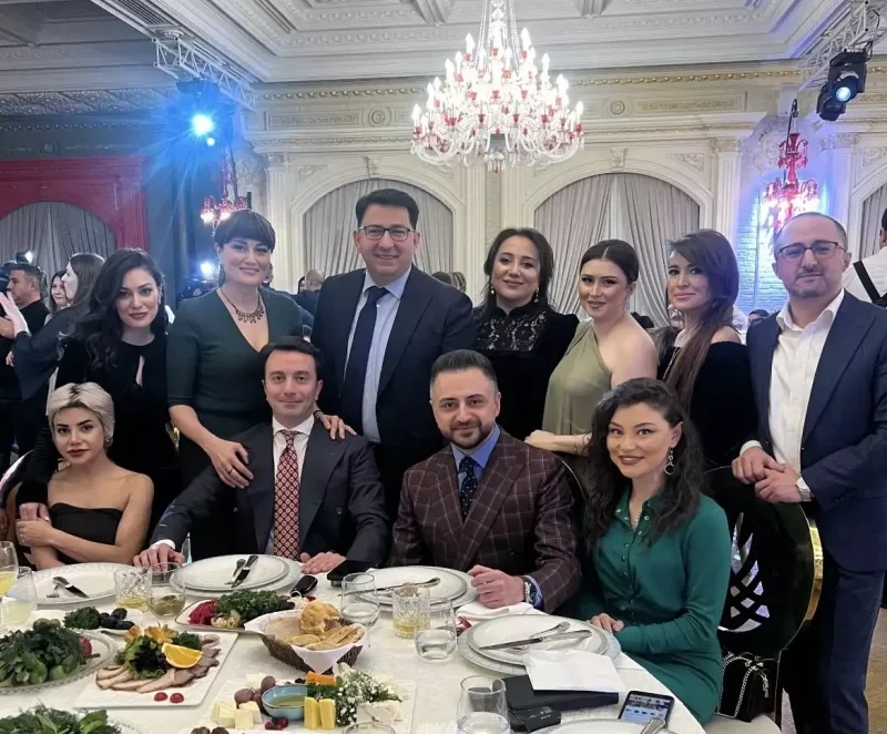 Alidənin toyundan ilk görüntülər