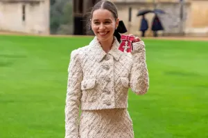 Aktrisa kraliyyət tərəfindən mükafatlandırıldı