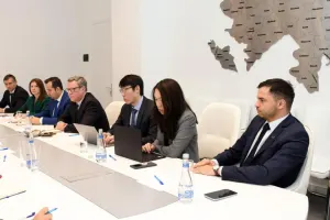 Nazirlikdə “TikTok” nümayəndə heyəti ilə görüş oldu