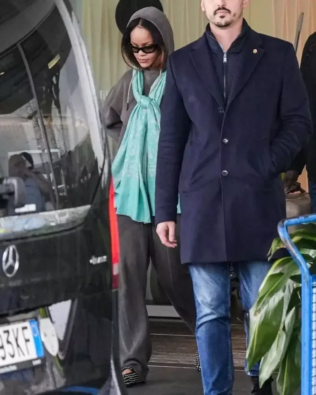 Riri o məşhur toydan sonra İtaliyada