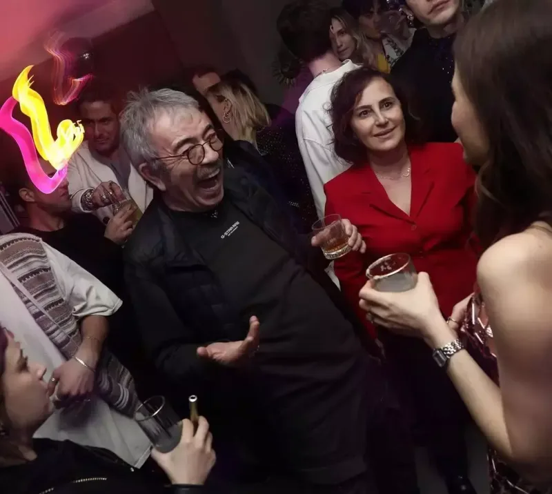 Beren Saatın doğum günü...