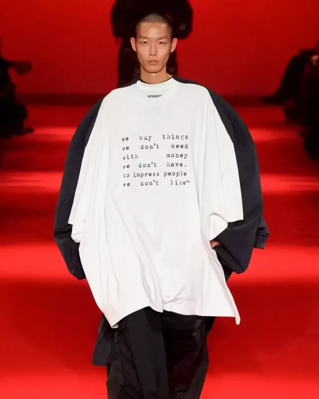 “Vetements”in qeyri-adi kolleksiyası