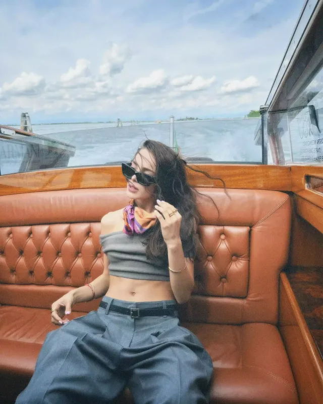 Qalmaqallı masturbasiya səhnəsindən danışdı