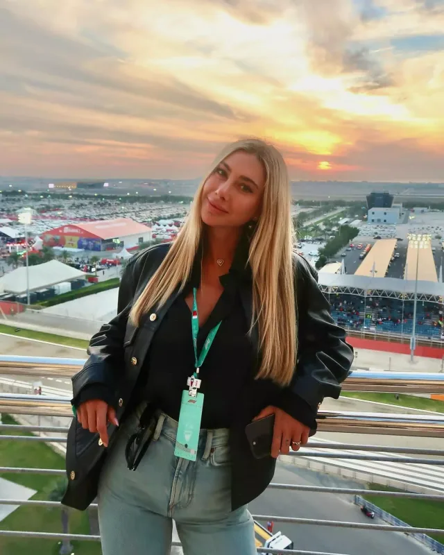 Şeyma Şahzadənin partisinə getdi