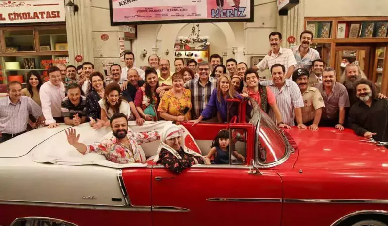 “Seksenler”in aktyoru qəzada öldü