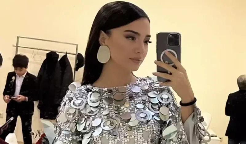 Kəmalə qala libasını özü hazırladı